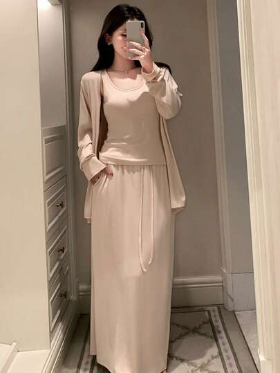 DAZY Enkel enfärgad stickad kofta, linne och minikjol för kvinnor, hemplagg