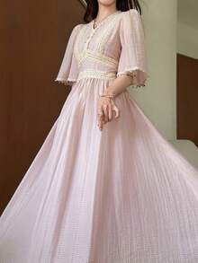 DAZY 春夏蕾丝拼接优雅长裙，时尚派对/婚礼/宴会正式礼服，修身通勤连衣裙 - 粉色 - 查看 2