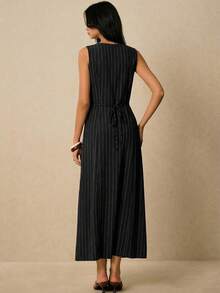 Poéselle 女士时尚条纹V领单排扣无袖连衣裙 - 黑色 - 查看 2