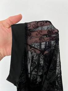 Whyspr Áo thun dài tay cổ tròn dáng rộng in hình đầu lâu, cỡ lớn, kiểu Punk/Goth. - màu đen - Xem 8