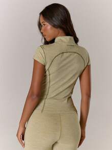 Musera Sport 运动撞色缝线短袖修身上衣 适合运动健身锻炼 休闲 Sonder - 芥末黃 - 查看 2