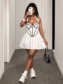 Summer Sexy Contrast Trim Ruched Hem Backless Halter Dress - White - View 6