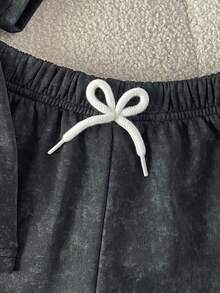 SHEIN Genkimix Kids 2pcs/Set Young Boy's Fashionable Street Style Summer Black Stand Collar Half Zip Sweatshirt,Snow Flake Effect+Elastic Waist Drawstring Shorts,4Y-7Y - Black - View 5