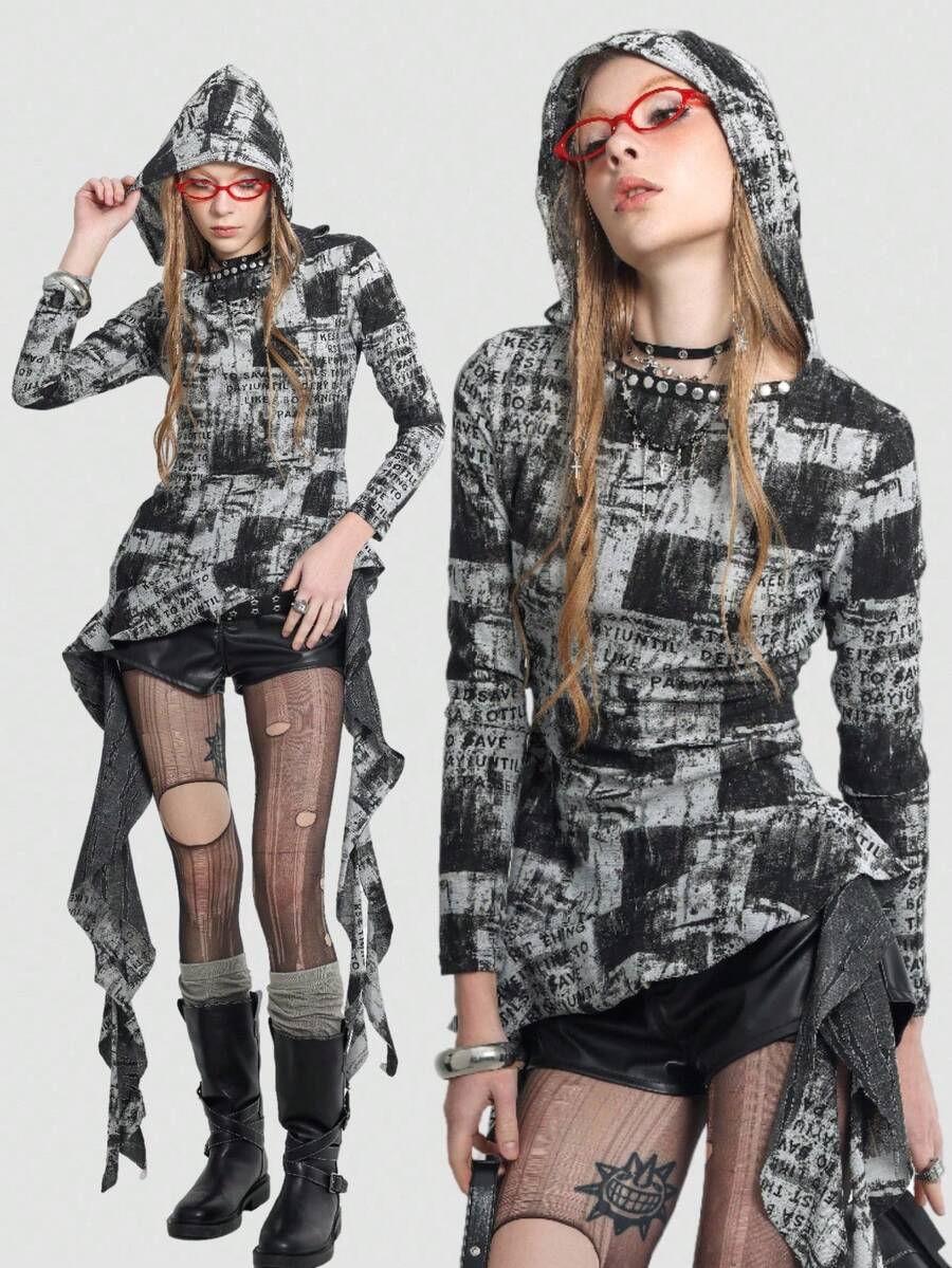 Fitted Crew Neck Long Sleeve Printed Pullover Top - Black - View 1