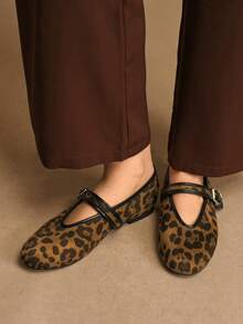 Rosivie Women Casual Versatile Commute Leopard Print Buckle Flats - Brown - View 12