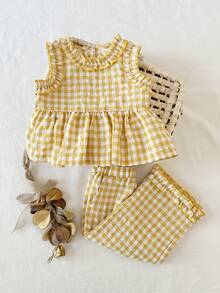 SHEIN Baby Girls' Yellow Plaid Sleeveless Ruffle Top And Pants Set, Suitable For Outings And Daily Wear, Spring/Summer - Yellow - View 3
