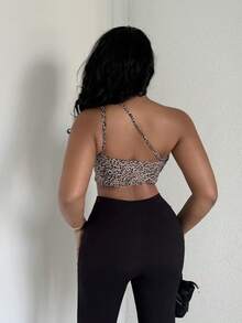 Alexandranx 女士休閒針織豹紋短上衣，剪裁和單肩設計 - 棕色 - 查看 2