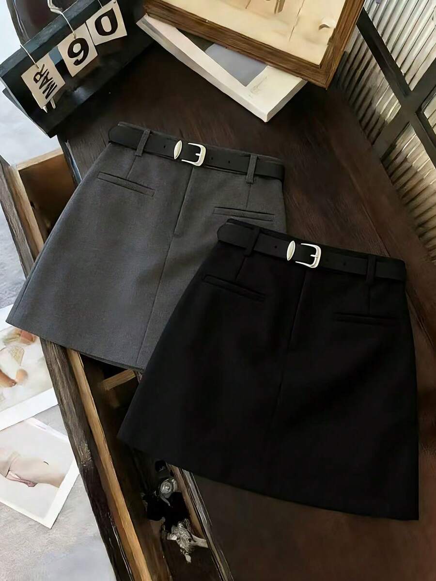 Franclia Falda negra minimalista y versátil para mujer, con diseño de nicho, silueta esbelta y favorecedora de la cintura, ideal para el uso diario en primavera/verano - Negro - Ver 1