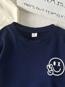 Playful Pals 两件套幼儿男童休闲时尚舒适印花圆领插肩袖上衣和条纹印花短裤，适合春夏户外玩耍和日常穿着。 - 藏蓝色 - 查看 6