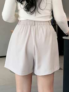 Dazy Plus Quần short nữ cỡ lớn, màu trơn, dáng suông, chất liệu giả da, thích hợp cho mùa thu/đông. - Màu be - Xem 2