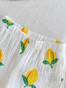 SHEIN Vintaside Kids Conjunto de camiseta de manga corta casual con botones y estampado de limón para niños pequeños, verano - Blanco - Ver 6