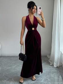 2026 Nuevo  Vestido de fiesta de terciopelo rojo jujube con escote en V profundo, decoración de hebilla metálica, cintura ajustada con nudo retorcido y abertura alta, para primavera/verano - Burdeos - Ver 7