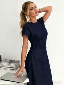 Siren Gaze 女士优雅性感简约纯色收腰高开衩牛仔连衣裙，夏季 - 深色水洗藍 - 查看 3