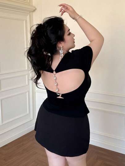 Vibekara 春夏秋三季新款度假优雅纯粹欲望针织莫代尔面料性感短袖深V领露背水钻金属装饰修身T恤上衣，适合外出穿着