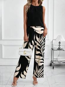 SHEIN Clasi 优雅女士纯色纹理褶皱上衣和花朵阔腿裤套装 - 黑色 - 查看 7