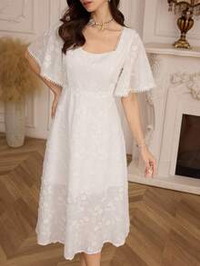 Modelyn Vestido midi elegante y estilizador con cuello cuadrado, encaje jacquard floral y escote cuadrado para uso diario y oficina de la mujer - Blanco - Ver 4