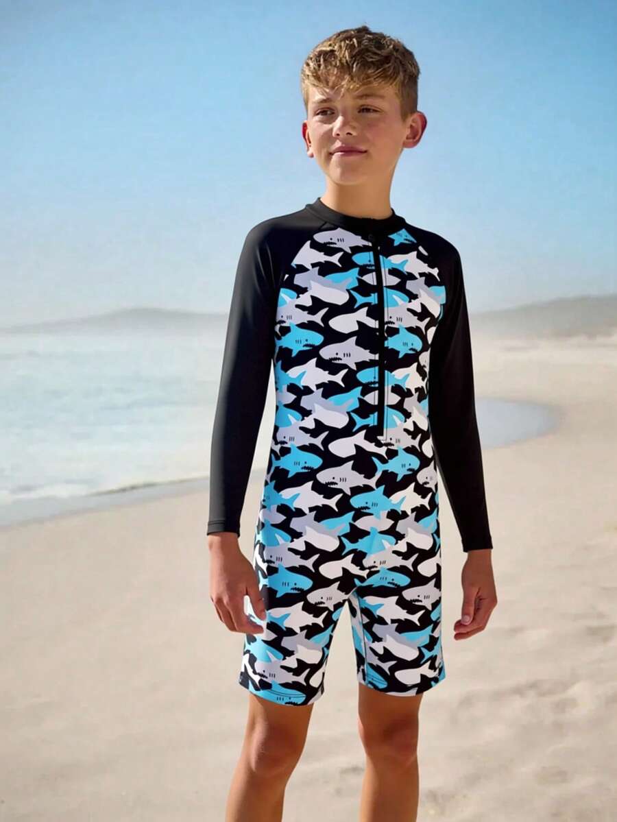 SHEIN 1件男童可爱鲨鱼印花时尚沙滩泳衣 - 彩色 - 查看 1