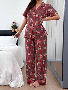 SHEIN Napfluff 格子熊印花翻领短袖裤装女式睡衣套装 - 紅色 - 查看 3