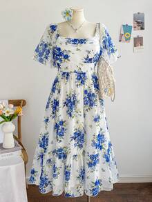 Soleia Đầm maxi cỡ lớn dành cho nữ, họa tiết hoa xanh trắng cổ điển, tay bồng, eo chun, thích hợp cho kỳ nghỉ hè, đi học, đi ăn trưa hoặc dự tiệc độc thân. - Xanh và trắng - Xem 5