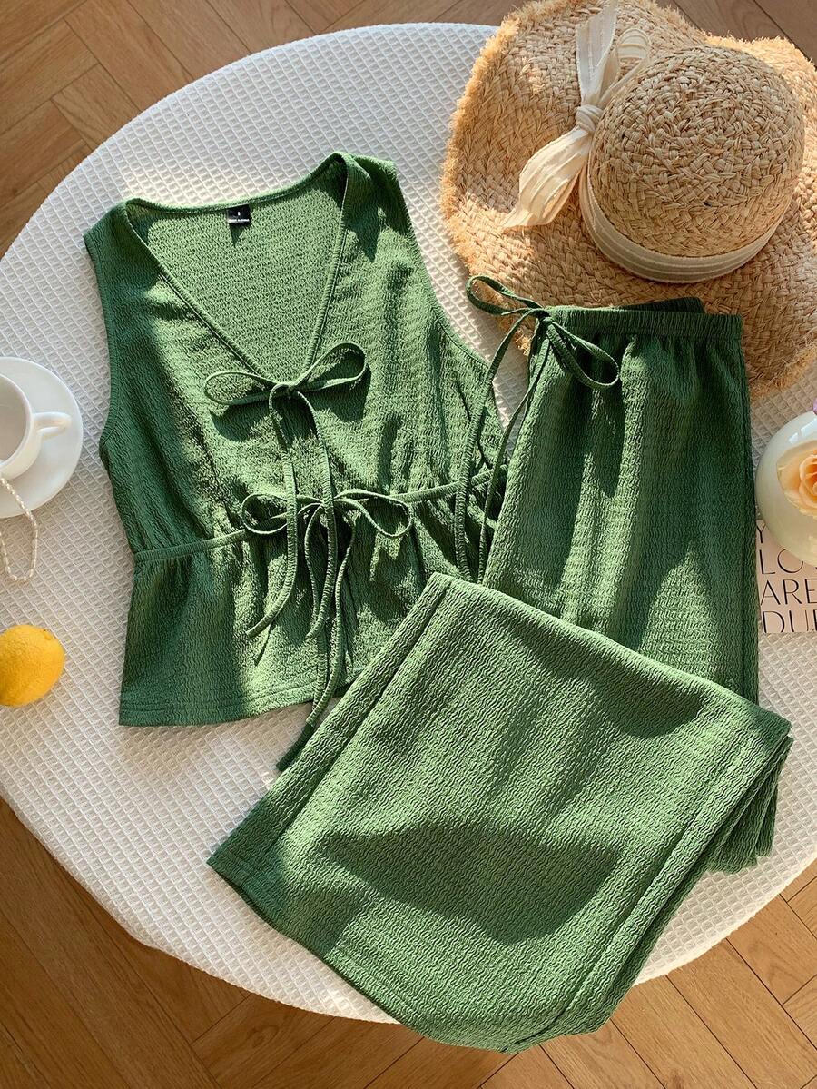 Comfortcana 女士休闲度假通勤纯色V领无袖系带前摆荷叶边上衣和阔腿裤套装，春夏款 - 橄欖綠 - 查看 1