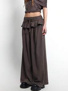 Bloopia Quần nữ ống đứng dáng rộng, màu trơn, có bèo nhún ở gấu quần, kiểu dáng thường ngày. - Màu xám đen - Xem 4