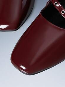 CUCCOO GRLICON 女士搭扣铆钉装饰平底乐福鞋 - 酒紅色 - 查看 3