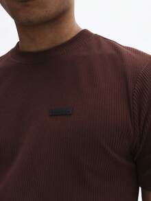 SUMWON Slim Fit Crew Neck Ribbed Short Sleeve T-Shirt With Small Logo Detail Casual Everyday Wear Plain - Brown - View 6
