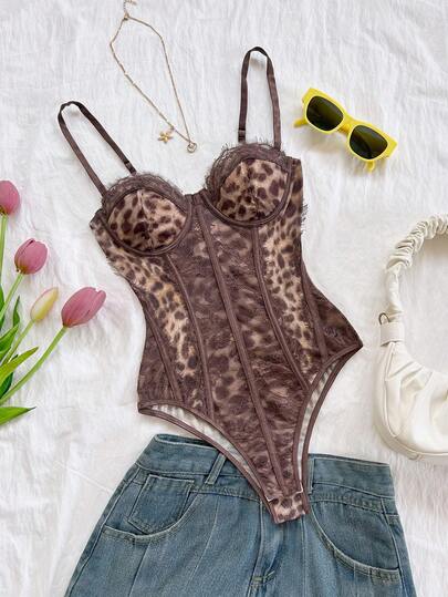 Soleia Plus Size Sexy Leopard Print Bustier Front Lace Trim Camisole, Suitable For Wearing Underneath Or As Outerwear For Holiday, Date Night, Valentine's Day, Afternoon Tea