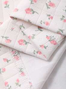 DAZY Áo thun ngắn tay dáng rộng, thoải mái, họa tiết hoa nhí dành cho nữ, thích hợp cho mùa xuân, mùa hè, kỳ nghỉ, đi biển, ngày Valentine. - trắng - Xem 3