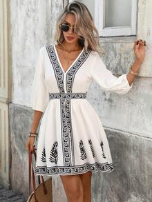 SHEIN Holidaya 女士V领弹力腰中长连衣裙，印花图案，七分袖，适合度假、派对、春夏秋冬、休闲、优雅、时尚、通勤、约会等场合。 - 彩色 - 查看 6