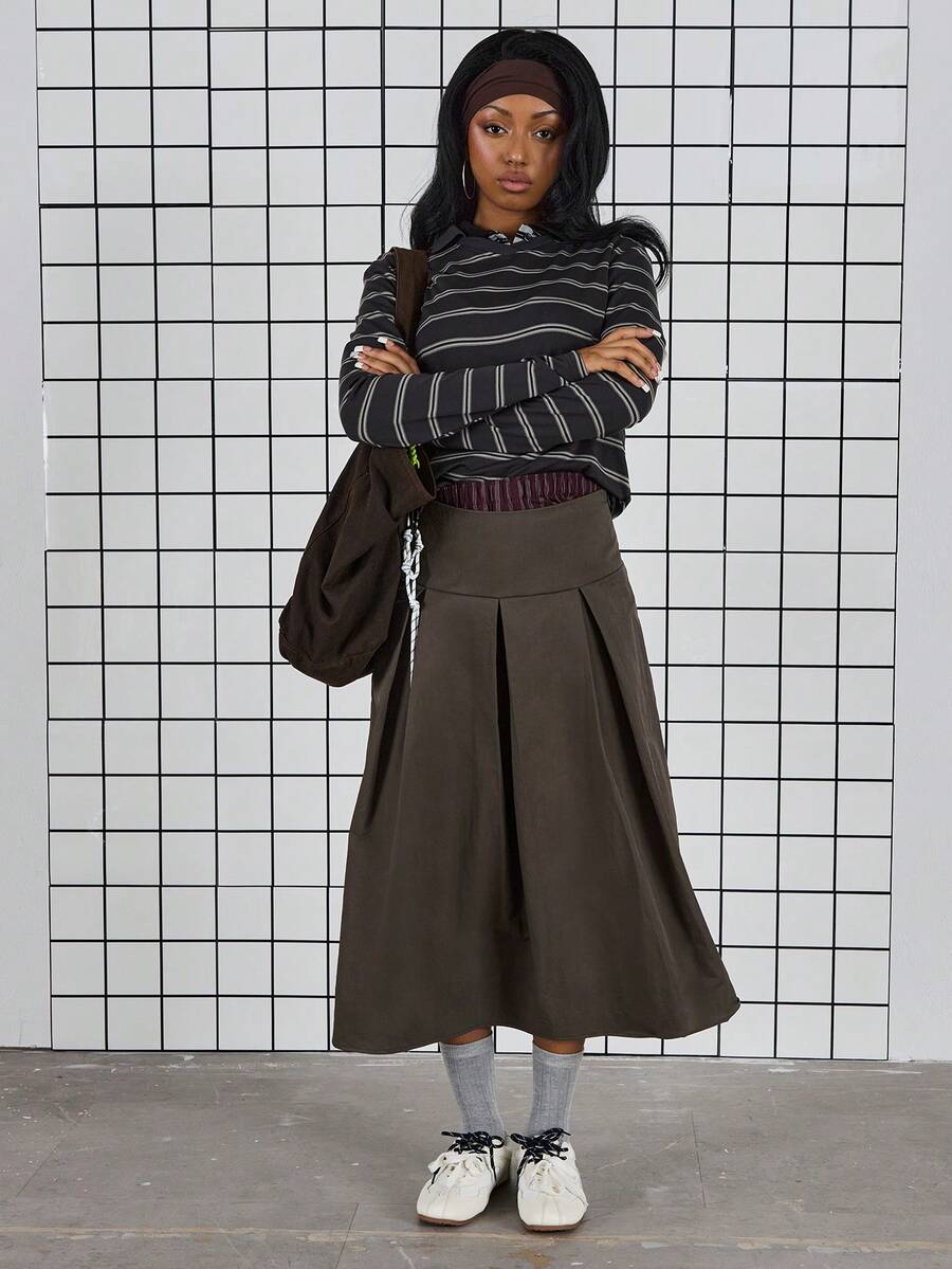 COUREZ Pleated Midi Skirt In Nylon /Y2K Spring Clothes For Women - Olive Green - View 1