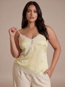 SHEIN BAE Regata Assimétrica Sexy de Cetim com Babados e Recortes de Renda para Mulheres Plus Size, Dia dos Namorados para Mulheres - Amarelo - Visão 7