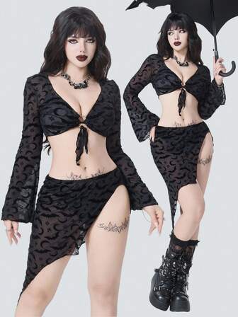 26SS Tenue de plage gothique sombre de vampire, cache-maillot pour femme, kimono cache-maillot pour femme et ensemble 2 pièces avec jupe fendue asymétrique, manches chauve-souris oversize, jupe fendue asymétrique, tissu en maille floquée en forme de chauve-souris, décoration de nœud papillon, noir, élégant, mystérieux et sexy, convient pour la plage, les vacances sur l'île, les fêtes et le port quotidien