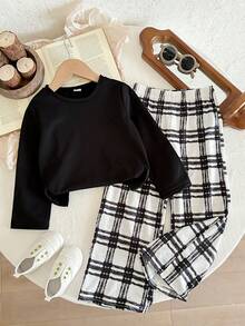 SHEIN Leap Crew 女童两件套黑色家居服，纯色格纹T恤上衣搭配格纹九分裤，休闲居家睡衣，圆领，舒适时尚，适合春秋季穿着。 - 黑色 - 查看 3