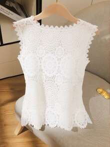 GlowEve 女士钩编蕾丝吊带背心，时尚显瘦无袖上衣设计 - 白色 - 查看 2