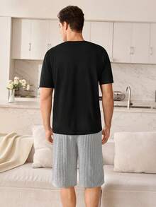 CoupledUp Set Piyama Pria Kasual Motif Patchwork Warna Kontras Kaos Leher Bulat dan Celana Pendek Bergaris - Hitam - View 3