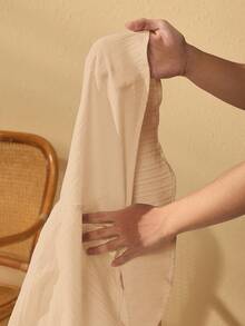 Slaydiva 新款春夏休闲度假双肩带露背吊带连体裤，露背设计，多层下摆，宽松阔腿短裤，白色海浪条纹编织面料女式连体裤-A - 卡其色 - 查看 8