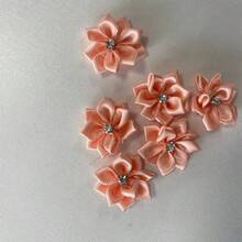 30 piezas/set Accesorio de decoración de prendas de unicolor, diseño de flor de cristal de fantasía de tela linda para manualidades de joyería DIY para coser - Color del capullo de nieve - Ver 15