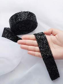1Roll Self-Adhesive Rhinestone Tape 1 Roll Sparkling Crystal Diamond Ribbon For DIY Furniture Mirror Photo Frame Car Phone Decoration, Bling Strips For Wedding Birthday Craft Party Decor - Black - View 4