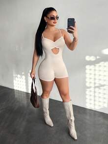 SHEIN SXY 休闲运动镂空吊带紧身短裤 - 白色 - 查看 6