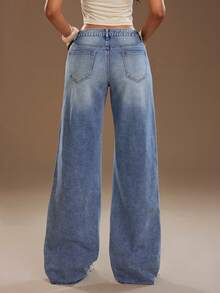 TRNVIE 时尚休闲破洞低腰直筒牛仔裤 - 淺色水洗藍 - 查看 2