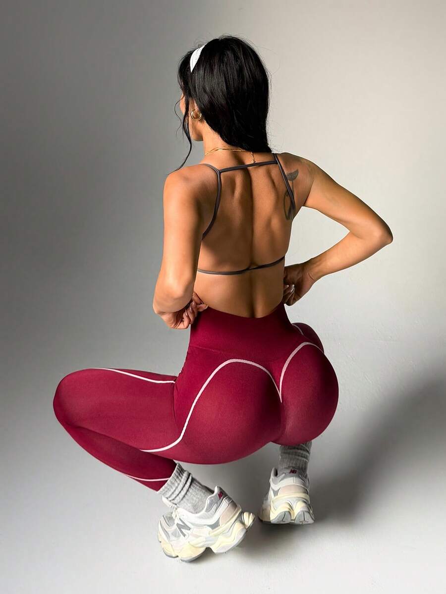 SHEIN Sports 单件无缝酒红色女士运动紧身裤,撞色设计,柔软舒适,适合健身、跑步、休闲、瑜伽等场合。 - 酒紅色 - 查看 1