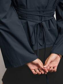 Aralina Áo sơ mi dài tay tối giản màu trơn dành cho nữ, thích hợp mặc hàng ngày. - Màu xanh hải quân - Xem 4