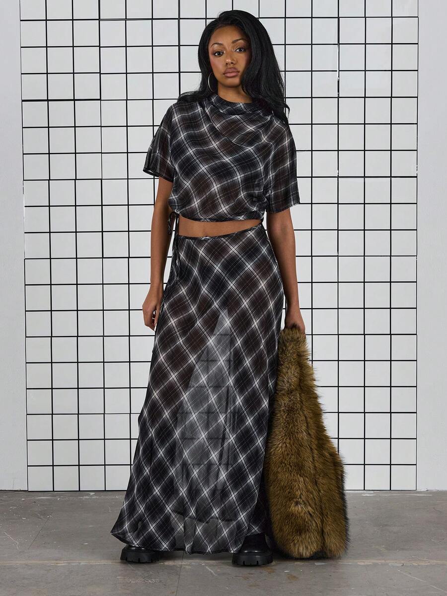 COUREZ Low Rise Check Sheer Maxi Skirt /Y2K Spring Clothes For Women - Multicolor - View 1