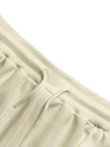 Manfinity Homme Men's Beige Summer Casual Vacation Two Piece Outfit,Textured Short Sleeve Polo Shirt And Drawstring Waist Cargo Shorts Set,Old Money Style Clothes - Beige - View 4