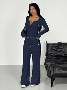 SHEIN EZwear 海军蓝针织女式休闲马术印花纽扣长袖 T 恤和裤子套装，适合日常穿着 - 藏蓝色 - 查看 4