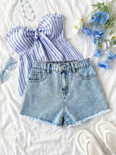 SHEIN Tonårsflicka med fickor, casual, fransig fåll och åtsittande denimshorts med låg midja