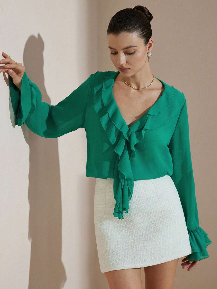 Revavyn Blusa romântica verde com mangas flare e babados, estilo retrô, fresca e vibrante, com design de mangas flare e babados. - Verde - Ver 1