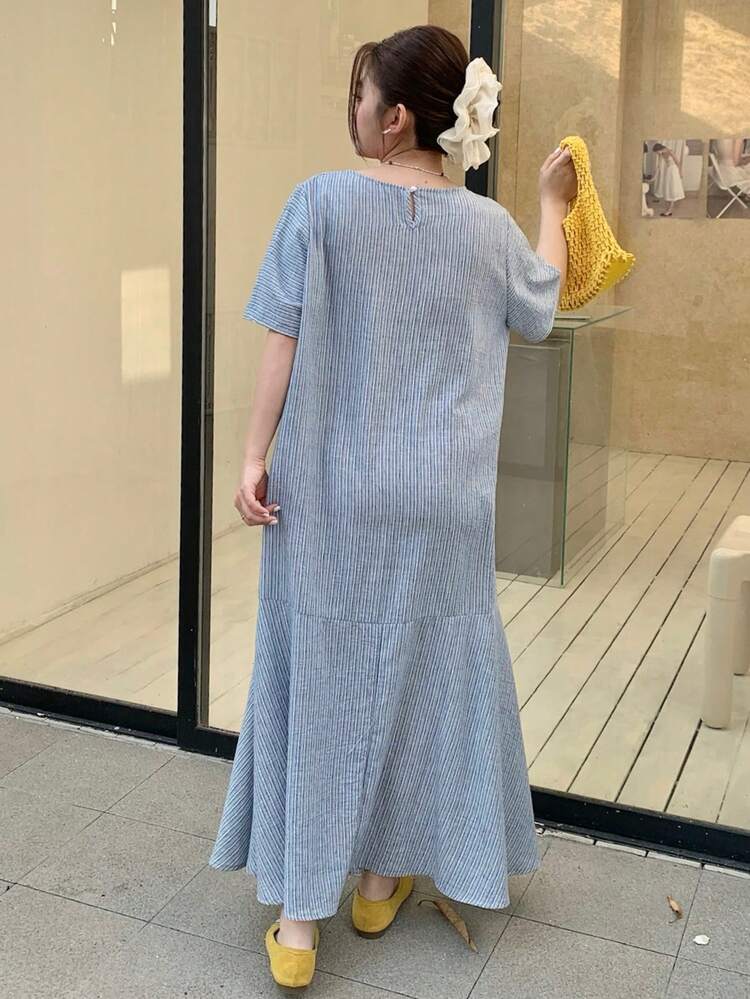 Dazy Plus Plus Size V-Neck Loose Short Sleeve Dress, Elegant Resort Style, Blue, Spring/Summer Sundress