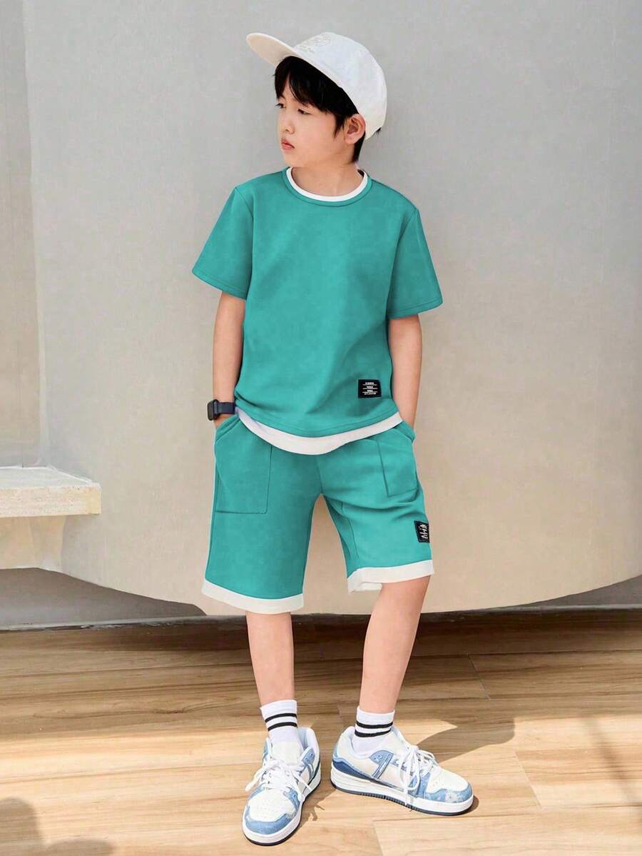 SHEIN Mirajuku 2件套青少年男童字母印花二合一短袖T恤和短裤休闲套装 - 彩色 - 查看 1